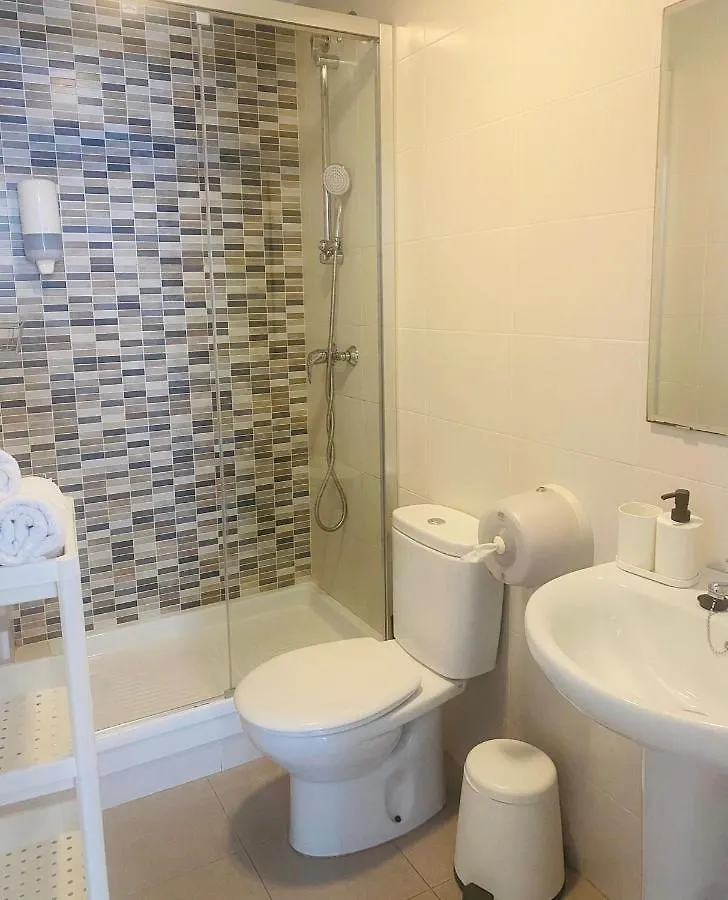 Hostal Tres Soles Nerja Guest house
