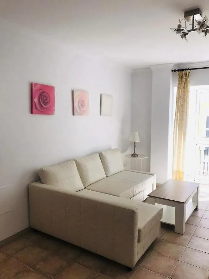 Guest house Hostal Tres Soles Nerja
