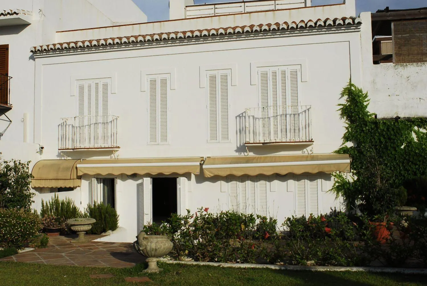 Guest house Hostal Tres Soles Nerja